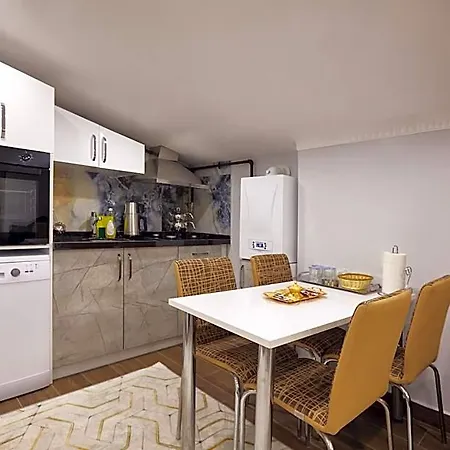 Tarabya Palace 4*